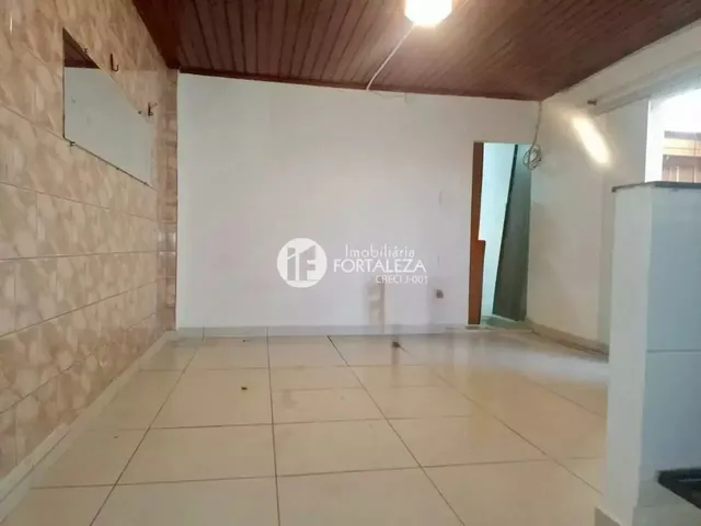 Imagem 3: Imóvel para Venda Possui 125 Metros Quadrados com 3 Quartos em Nova Esperança - Rio
