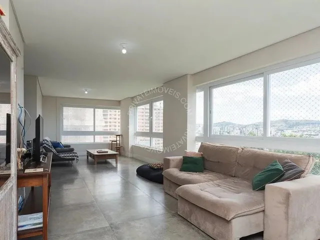 Imagem 10: Apartamento Mobiliado para Alugar no Rio Branco com 4 Quartos (3 Suítes