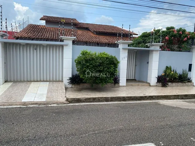 Imagem 10: Bosque, Casa com 3 Quartos (Suítes 2) + Hidromassagem + 3 Closets