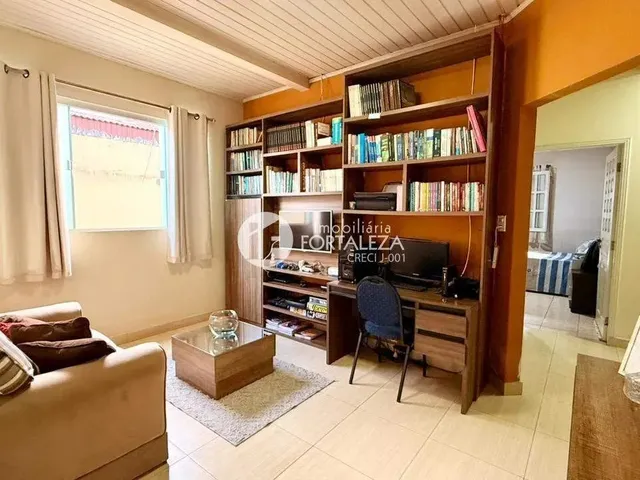 Imagem 4: Imóvel para Venda com 255 Metros Quadrados com 4 Quartos em Abraão Alab - Rio Branco