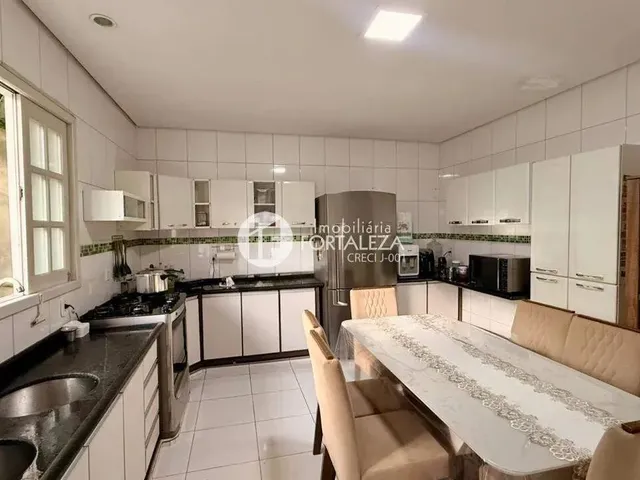 Imagem 5: Imóvel para Venda com 255 Metros Quadrados com 4 Quartos em Abraão Alab - Rio Branco