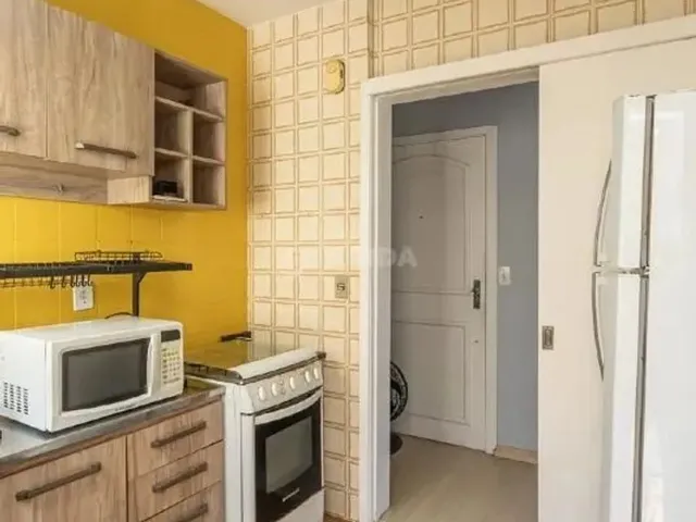 Imagem 6: Apartamento Mobiliado com 2 Dormitórios, Sendo 1 Suíte, no Bairro Auxiliadora