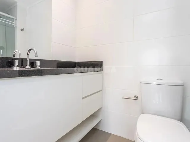 Imagem 11: Apartamento Novo de 2 Dormitórios, Sendo 1 Suíte no Bairro Moinhos de Vento, com Vaga