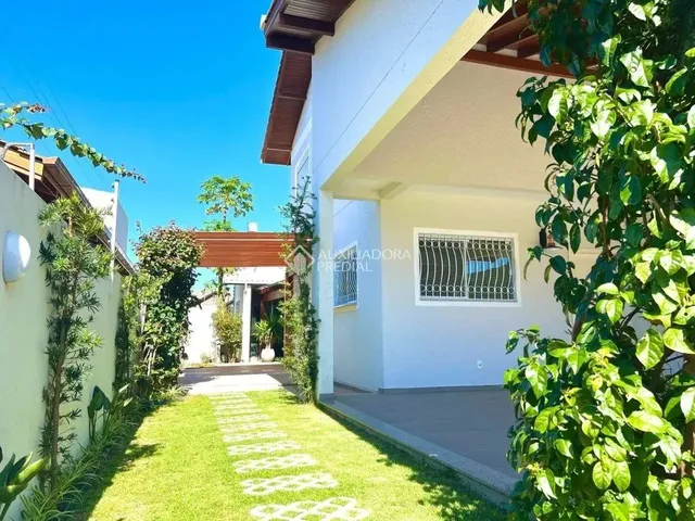 Imagem 15: Imóvel para Aluguel Possui 200 Metros Quadrados com 3 Quartos
