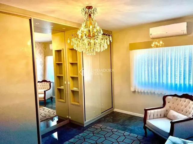 Imagem 9: Imóvel para Aluguel Possui 200 Metros Quadrados com 3 Quartos