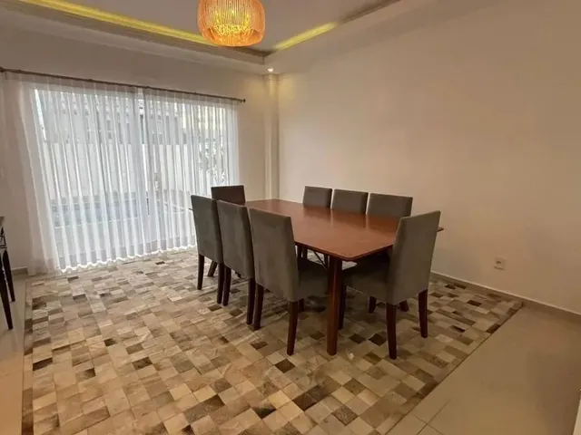 Imagem 8: Linda Casa em Condomínio Fechado para Locação Anual
