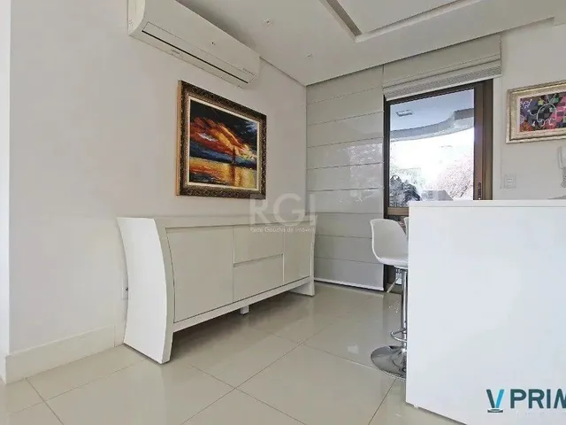 Imagem 5: Aluga-Se Apartamento com 2 Suítes, Sacada com Churrasqueira, 2 Vagas - Petrópoli