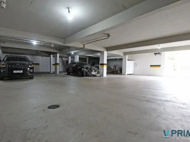 Imagem 12: Aluga-Se Apartamento com 2 Suítes, Sacada com Churrasqueira, 2 Vagas - Petrópoli