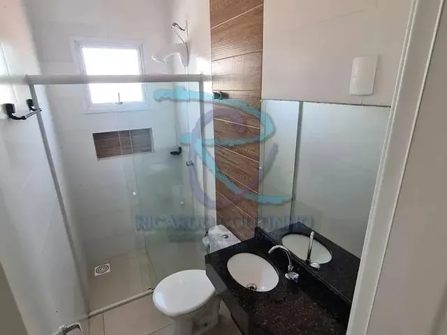 Imagem 2: Apartamento 2 Dormitórios para Locação em Florianópolis, Ingleses do Rio Vermelho, 2