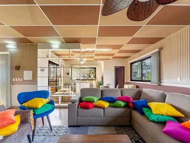 Imagem: Casa com 5 Quartos e 3 Vagas em Chácara