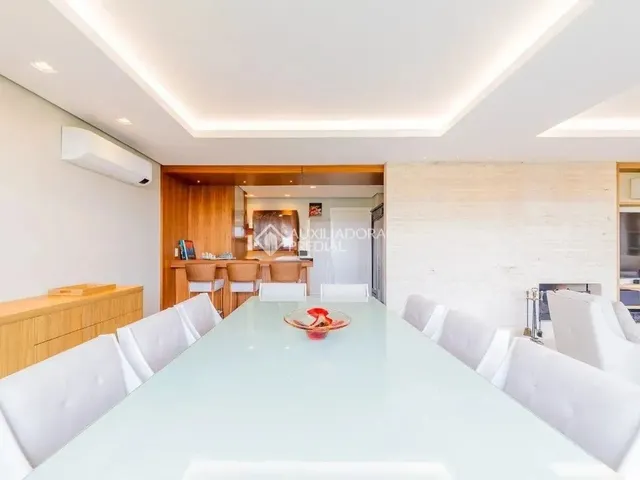 Imagem 10: Imóvel para Venda com 312 Metros Quadrados com 4 Quartos em Três Figueiras - Porto
