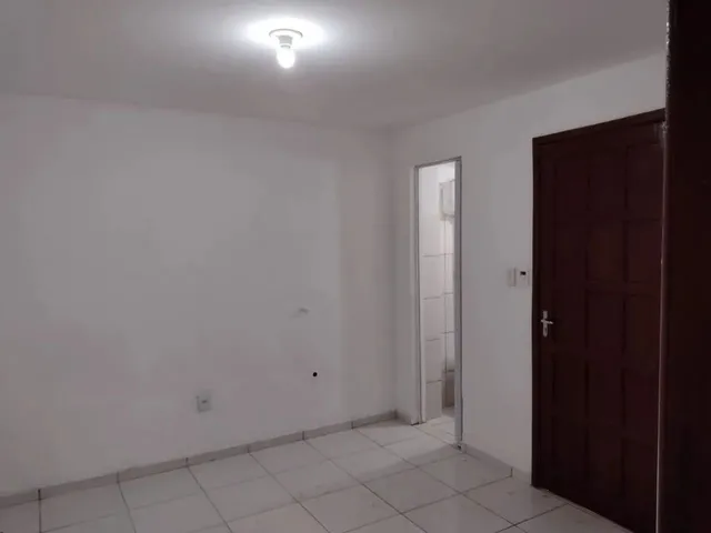 Imagem 3: Prédio com 8 Kitnets (Itaparica)