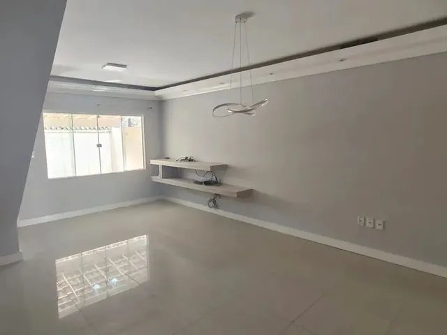 Imagem 5: Imóvel para Venda Possui 130 Metros Quadrados com 3 Quartos em Costazul - Rio das Ostras