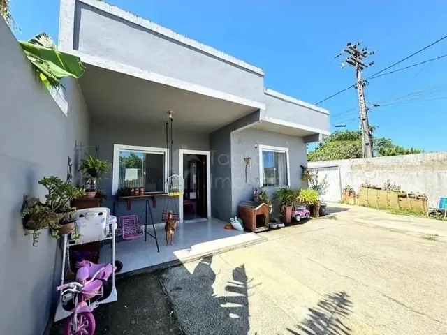 Imagem: A casa possui 2 Dormitórios, 1 Banheiro, 60m² de Área e