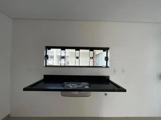 Imagem 9: Casa com 3 Dormitórios À Venda e para Alugar, 198M² - Campeche - Florianópolis/Sc