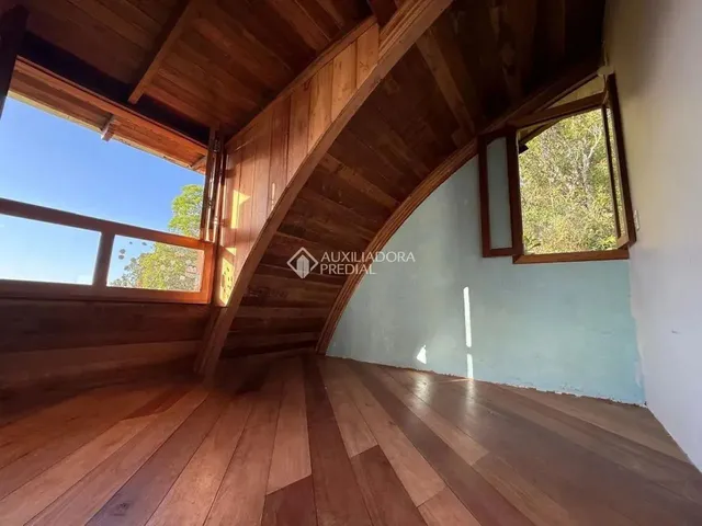 Imagem 2: Belíssima Casa no Ribeirão da Ilha e Florianópolis, Sc