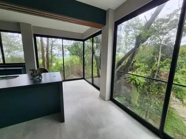 Imagem 4: Casa em Condomínio para Locação em Florianópolis, Campeche, 4 Dormitórios, 4