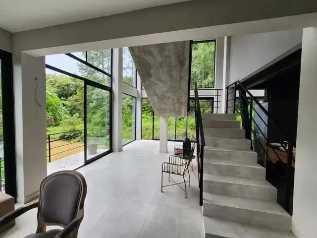 Imagem 2: Casa em Condomínio para Locação em Florianópolis, Campeche, 4 Dormitórios, 4