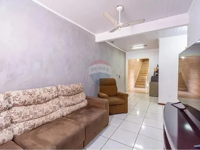 Imagem 13: Ampla Casa de 3 Dormitórios Sendo 1 com Suíte, no Morada do Bosque