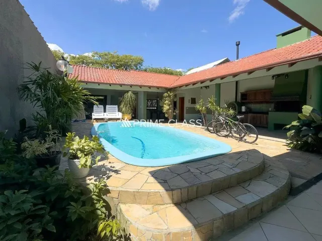 Imagem: Casa 3 Dormitórios Sendo 1 Suíte - Bairro