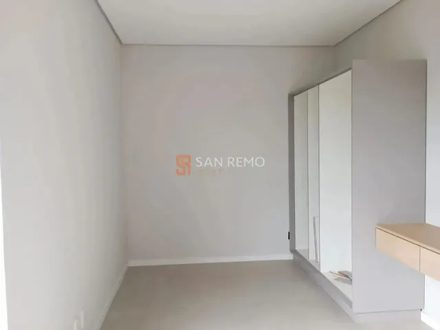 Imagem 4: Rio Tavares Casa com 3 dormitórios