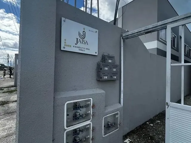 Imagem 6: Imóvel para Aluguel Possui 64 Metros Quadrados com 2 Quartos em Caracanga - Itaitinga