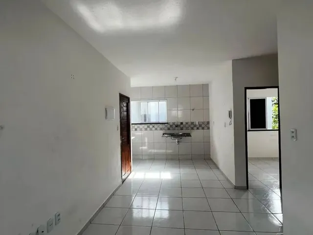 Imagem 9: Imóvel para Aluguel Possui 64 Metros Quadrados com 2 Quartos em Caracanga - Itaitinga