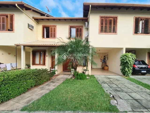 Imagem: A casa em condomínio possui 3 Dormitórios, 1 Suíte, 2