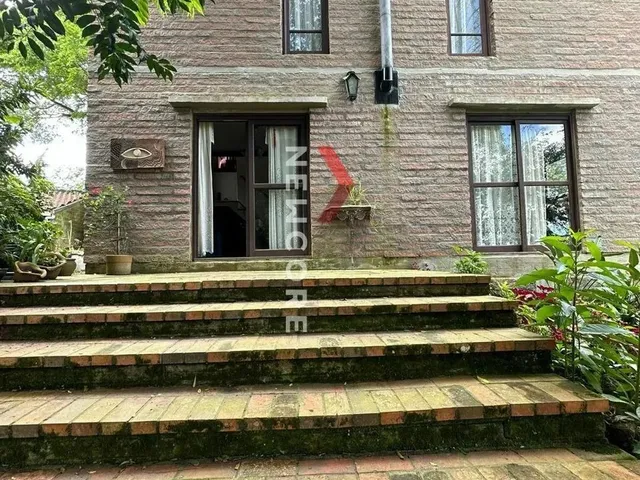 Imagem: Casa de Condomínio em Rodovia Tapir Rocha