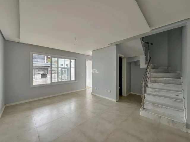 Imagem 8: Casa Sobrado no Bairro Moinhos de Vento com 3 Dormitórios, Suíte, Closet, Suíte