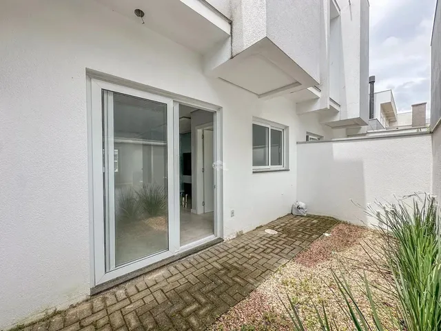 Imagem 15: Casa Sobrado no Bairro Moinhos de Vento com 3 Dormitórios, Suíte, Closet, Suíte