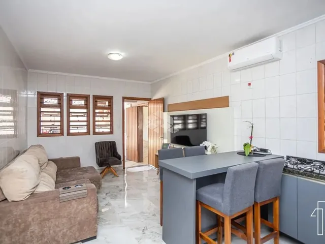 Imagem 9: Casa, Moinhos de Vento/Canoas 2 Dormitórios, 1 Suíte, Espaço Gourmet, 3 Vagas