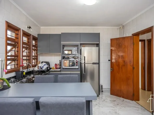 Imagem 7: Casa, Moinhos de Vento/Canoas 2 Dormitórios, 1 Suíte, Espaço Gourmet, 3 Vagas