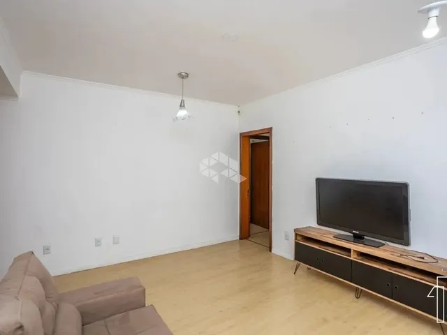 Imagem 2: Casa, Moinhos de Vento/Canoas 2 Dormitórios, 1 Suíte, Espaço Gourmet, 3 Vagas