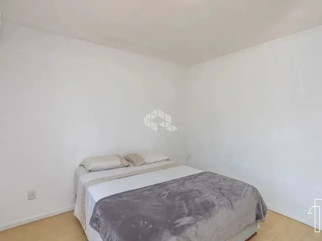 Imagem 4: Casa, Moinhos de Vento/Canoas 2 Dormitórios, 1 Suíte, Espaço Gourmet, 3 Vagas