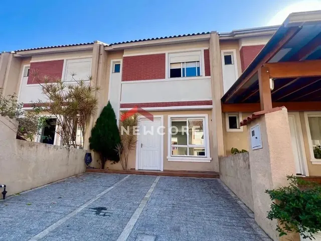 Imagem: Casa de Condomínio em Avenida Obedy Cândido