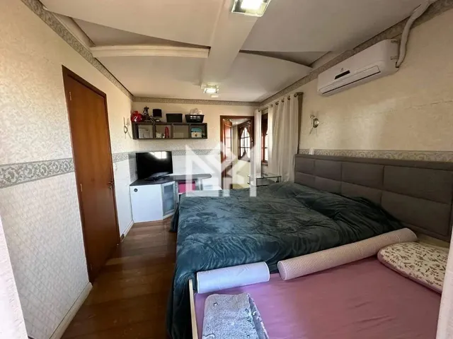 Imagem 4: Casa com Área Gourmet e 4 Quartos no Centro de Gravataí