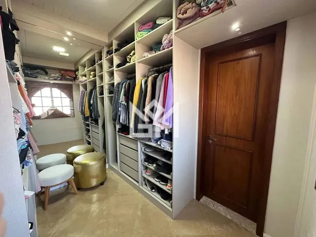 Imagem 6: Casa com Área Gourmet e 4 Quartos no Centro de Gravataí