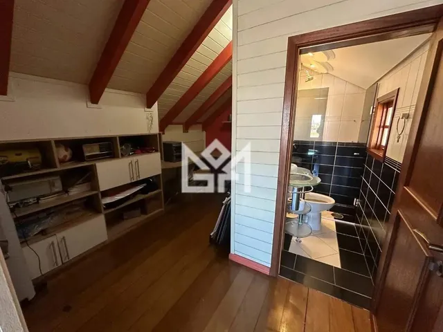 Imagem 14: Casa com Área Gourmet e 4 Quartos no Centro de Gravataí