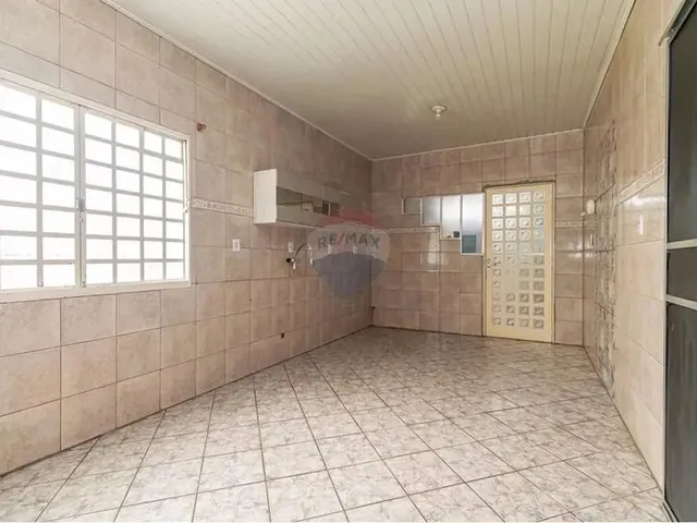 Imagem 2: Imperdível! Casa de Esquina com Ponto Comercial Bairro Nossa Chácara
