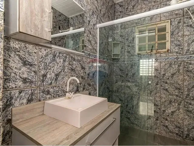 Imagem 8: Imperdível! Casa de Esquina com Ponto Comercial Bairro Nossa Chácara
