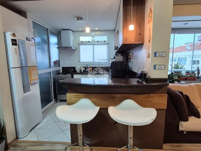 Imagem 12: Apartamento de 2 Dormitorios, Sendo 1 Suite, Sacada Fechada e Garagem Coberta e Escriturad