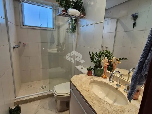 Imagem 16: Apartamento de 2 Dormitorios, Sendo 1 Suite, Sacada Fechada e Garagem Coberta e Escriturad