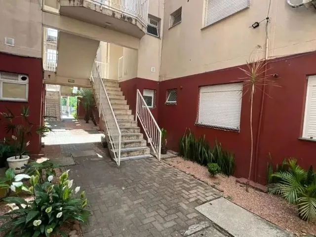 Imagem 5: Apartamento com 2 Dormitórios À Venda, 47 M² por R$ 180.000,00 - Vila Cachoeirinha