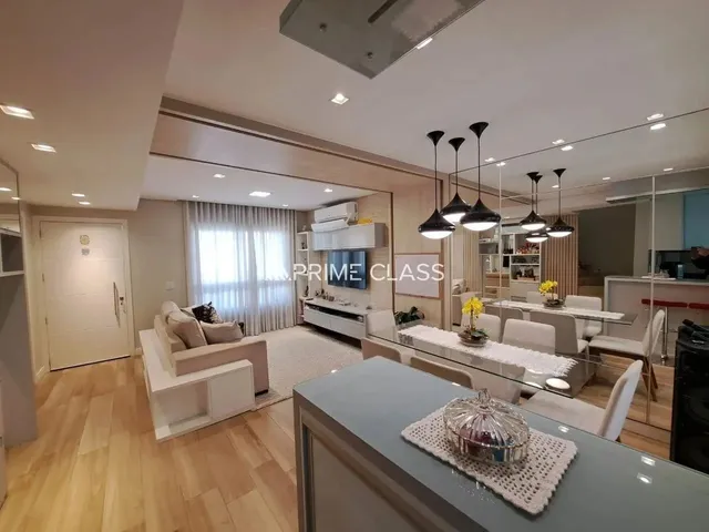 Imagem: Casa em Condomínio com 3 Dormitórios Sendo