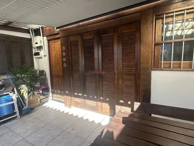 Imagem 16: Casa Térrea com Pátio Lateral