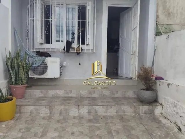 Imagem: Casa com 1 Dormitório À Venda, 42 M²