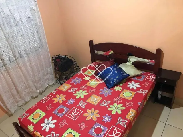 Imagem 8: Casa com 3 Dormitórios e Quintal em Localização Privilegiada - Oportunidade Única!
