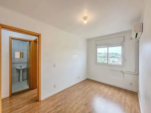 Imagem 11: Apartamento 2 Dormitorios, Sacada, Semi-Mobiliado e 1 Vaga de Garagem. Bairro Vila Rosa Em