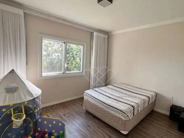 Imagem 16: Casa Estilo Serra com 3 Dormitórios À Venda em Condomínio Exclusivo no Centro De
